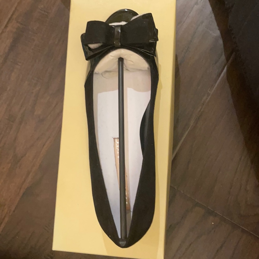 Cute black shoes